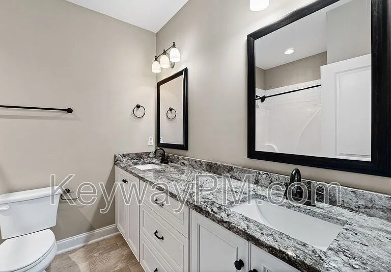 507 Windermere St — Photo 23