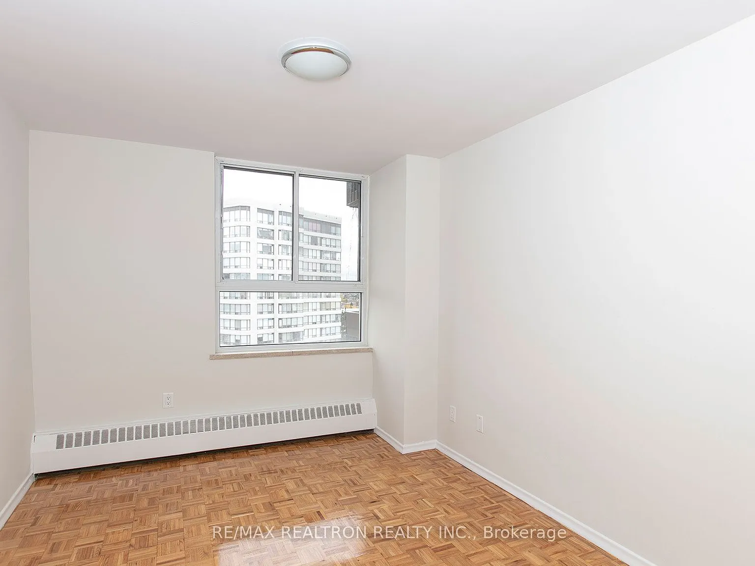 3 bed, $3,395 — Photo 4