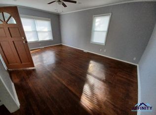 622 Warren Dr, Riverdale, GA 30296