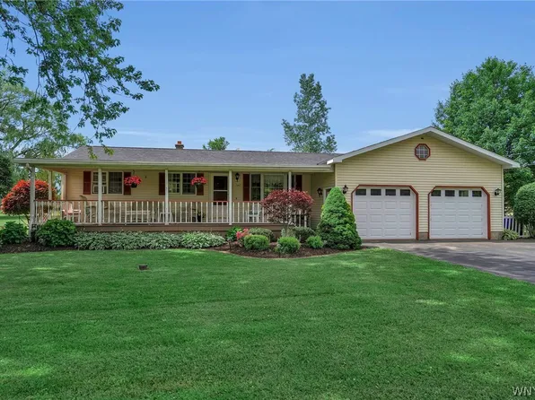 12083 Genesee St, Alden, NY 14004