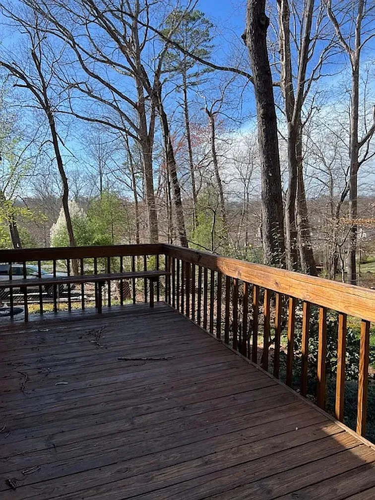 3 bed, 1198 sqft, $1,900 — Photo 4