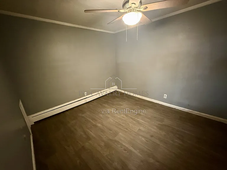 4652 Warner Rd #1 — Photo 5