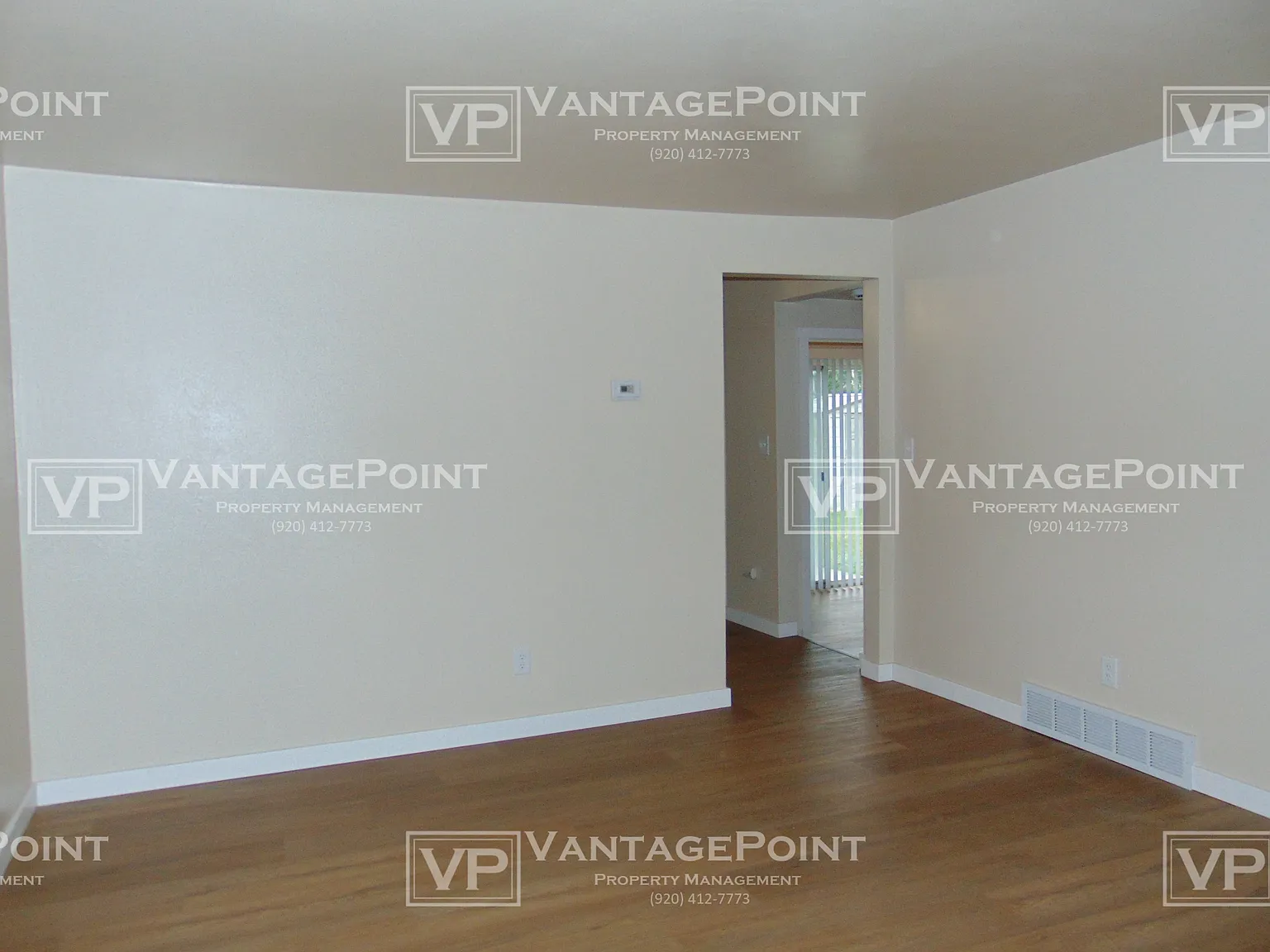 1109 - 1111 Melissa Street - 1109 — Photo 4