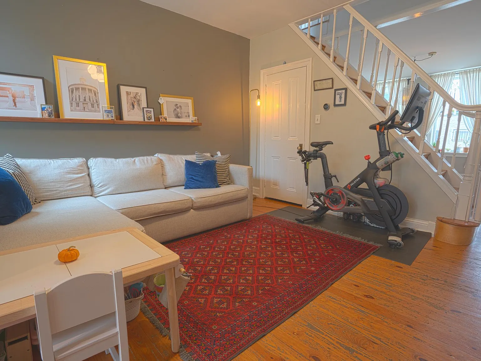 2407 E Gordon St — Photo 3