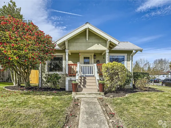 1702 Rainier Avenue, Everett, WA 98201