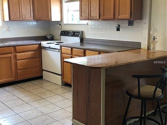 2nd image of 11419 Lockwood St
