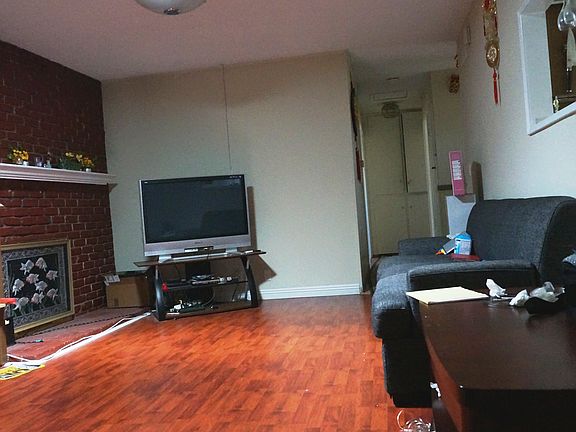 2nd image of 2869 W Lynrose Dr