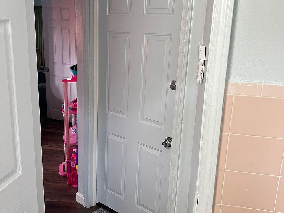 1st image of 1039 Broad St APT 2-A