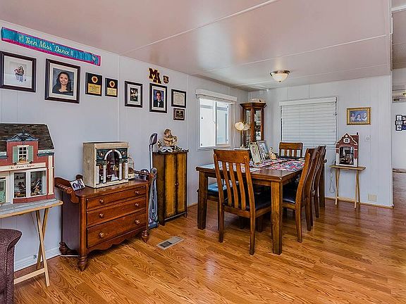 3rd image of 3015 E Bayshore Rd Spc 384
