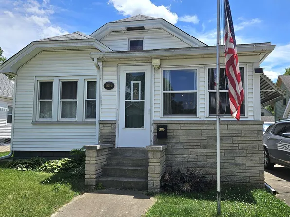 1204 State St, Pekin, IL 61554