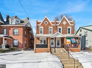 33 E Broadway Ave, Clifton Heights, PA 19018
