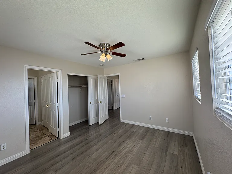 2883 Cordillera Dr — Photo 25