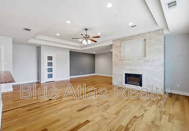 2690 Rockbrook Dr #4 — Photo 5