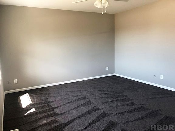 5th image of 812 Central Ave
