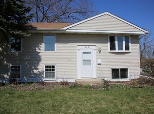 428 Arnold Ave, Romeoville, IL 60446