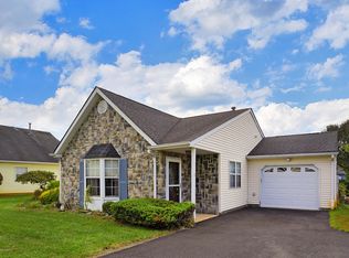 14 Ivy Ridge Close #1000, Freehold, NJ 07728