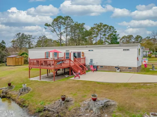 820 Magnolia Drive, Sunset Beach, NC 28468