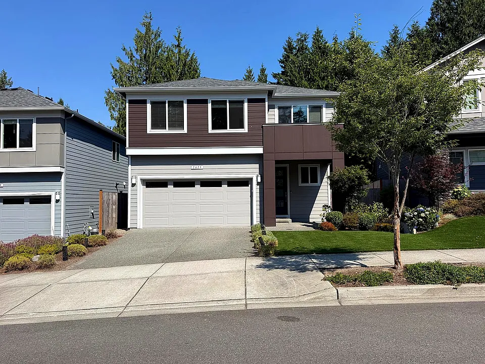 1613 182nd Pl SW