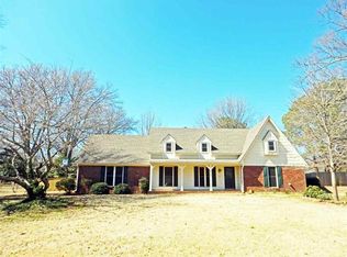2579 Cedar Ridge Dr, Germantown, TN 38138