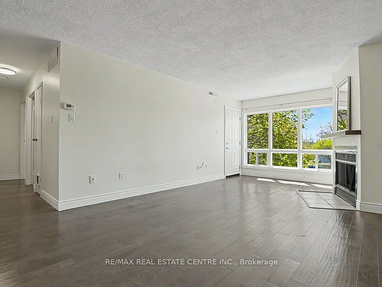 15 Hofstetter Ave #313 — Photo 13