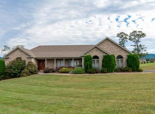 142 Buck Ln, Roanoke, VA 24012