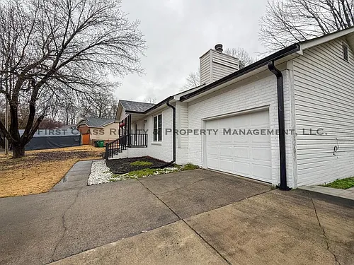 5819 Woodrock Ct Photo 1