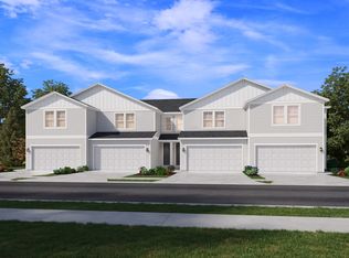 Hampton Plan, The District at Oakleaf - The Grove, Middleburg, FL 32068