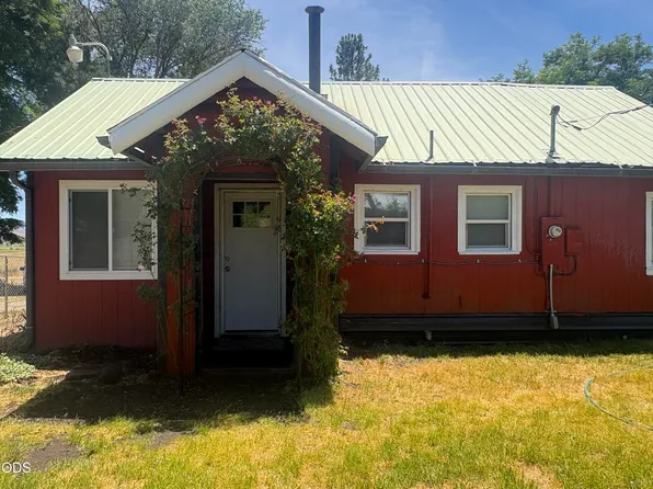 7704 Highway 66, Klamath Falls, OR 97601