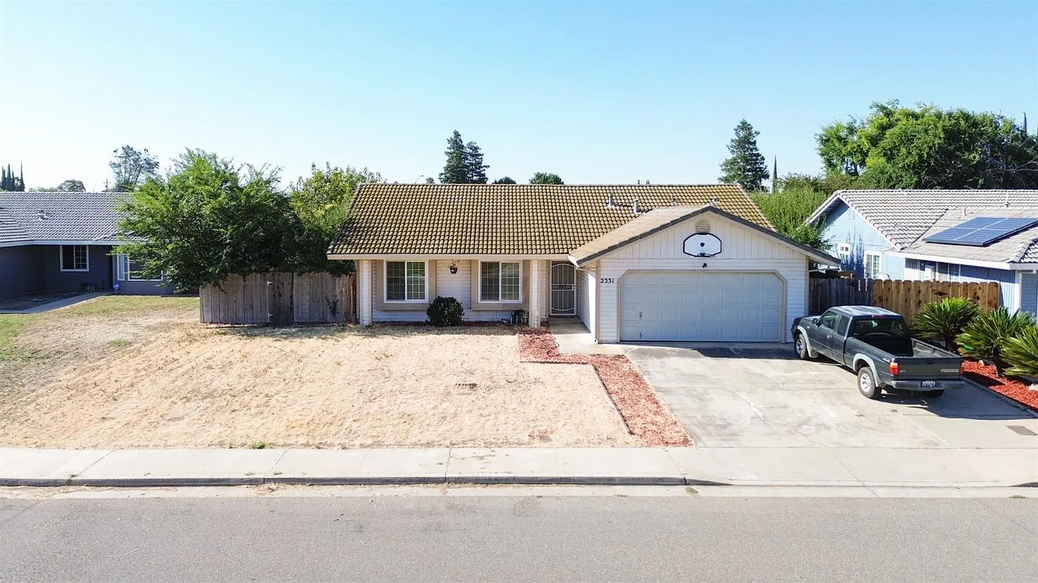 2331 Teakwood Ct photo 1