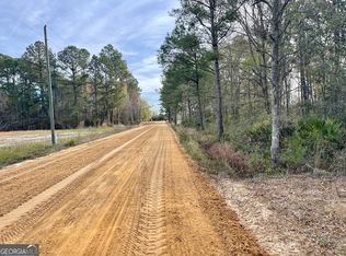 65 Three C Rd, Jesup, GA 31545
