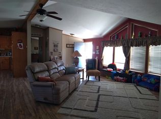 1074 Windsor Ct, Waukee, IA 50263