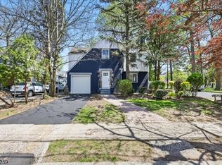 1081 Lambert Rd, Teaneck, NJ 07666