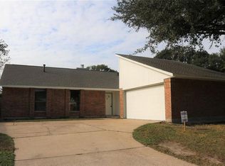 8823 Parkcrest Forest Dr, Houston, TX 77088