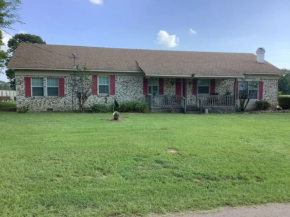 198 County Road 3207, Mount Pleasant, TX 75455