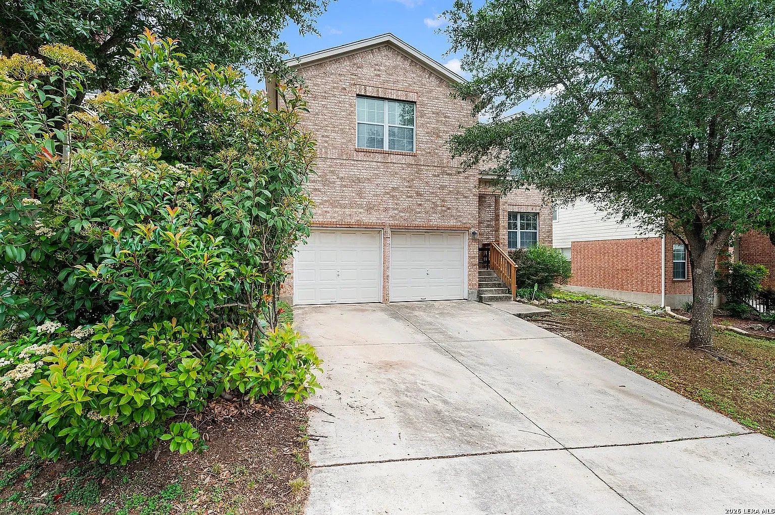 3 bed, 2371 sqft, $2,380 — Photo 1