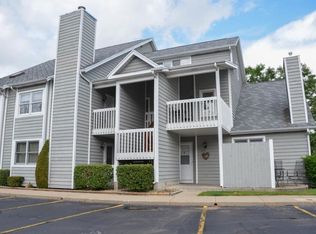 1557 N Oakhill A 7, South Bend, IN