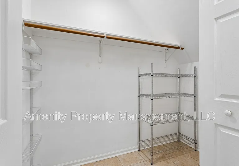 1012 Austenwood Ct — Photo 18