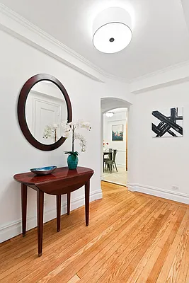 Sold by Compass | media 6