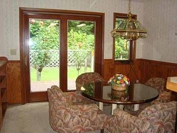 4th image of 110 Blackberry Ln