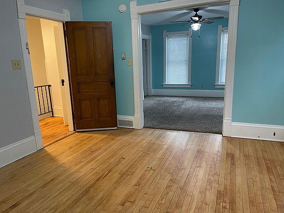 4th image of 2827 W Lincoln Ave