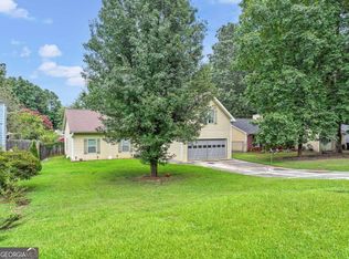 1451 Daniel Ln, Lawrenceville, GA