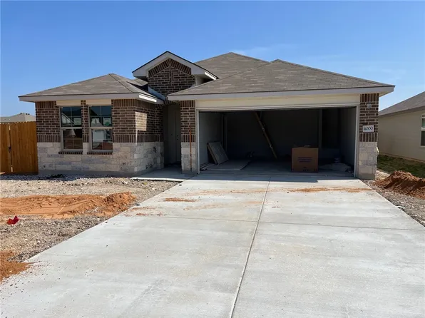 4000 Halo St, Lorena, TX 76655