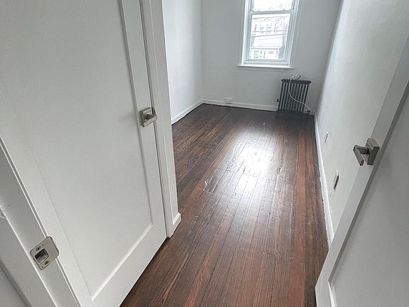 2nd image of 9017 91st Ave Floor 2