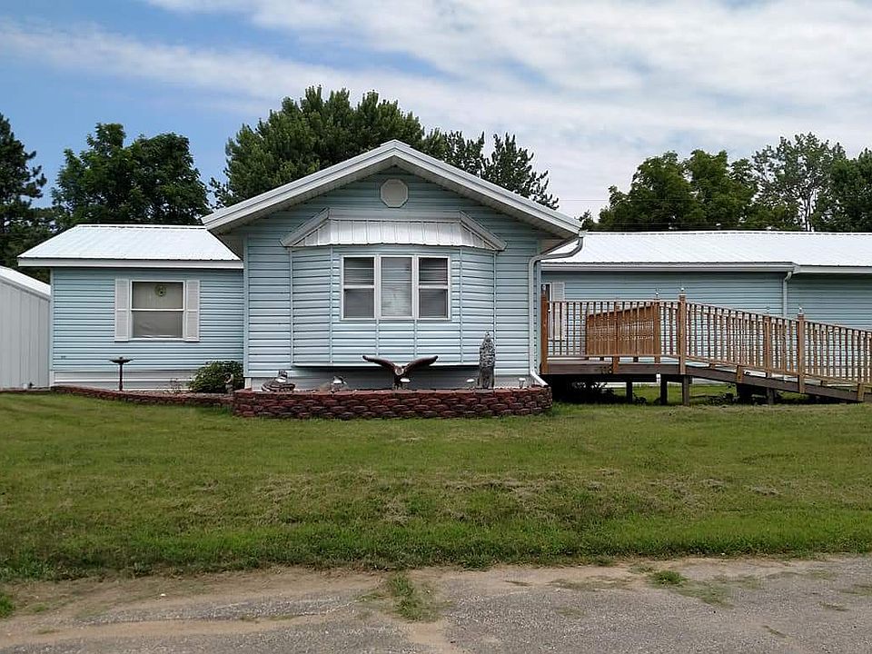 Front View of house 