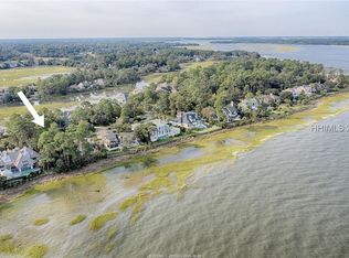 45 Ribaut Dr, Hilton Head Island, SC 29926