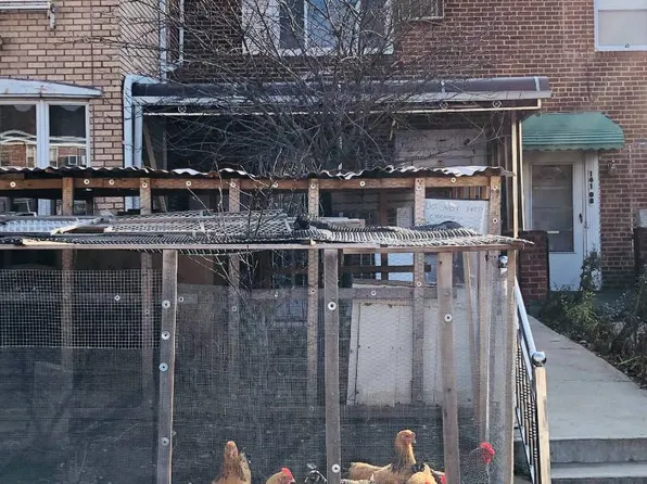 14110 71st Rd, Flushing, NY 11367