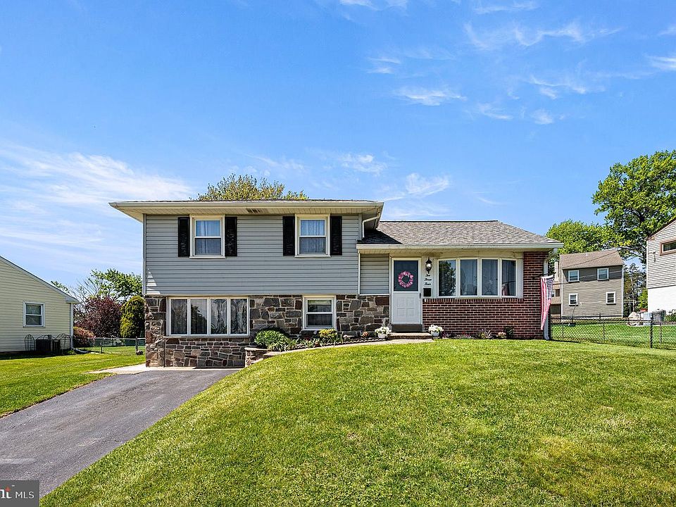 1st image of 234 Talbot Dr