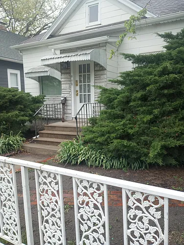 908 S 10th St Photo 1