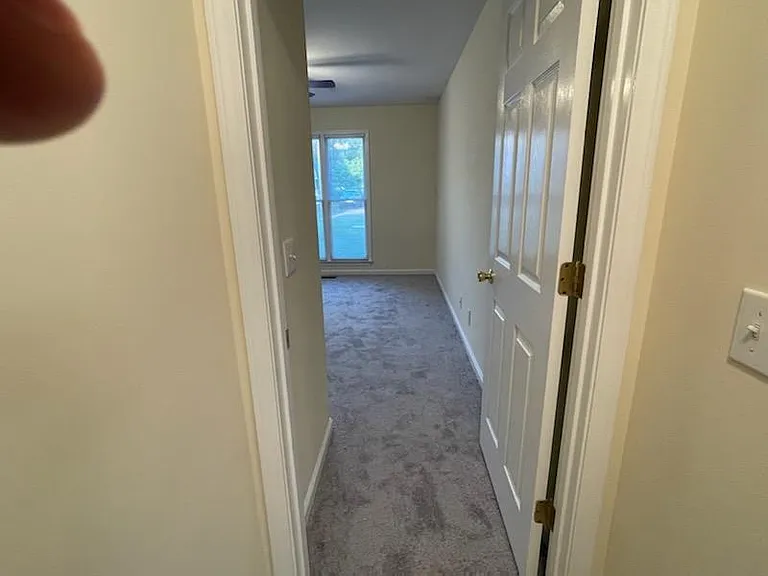 929 Nottingham Dr — Photo 14