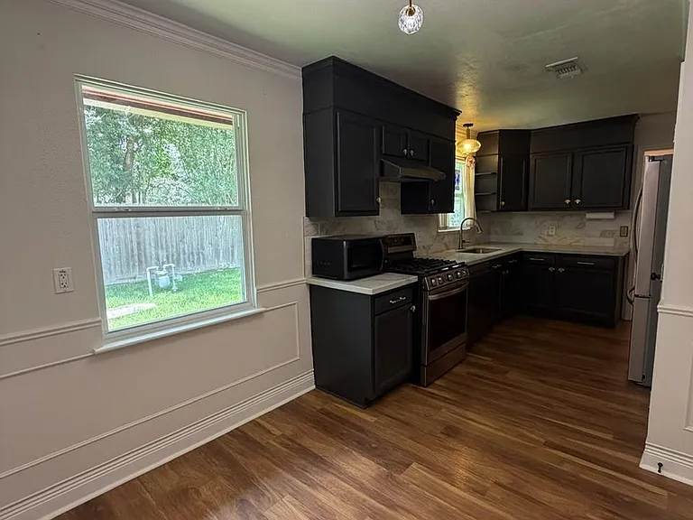 1432 Butler Dr — Photo 10